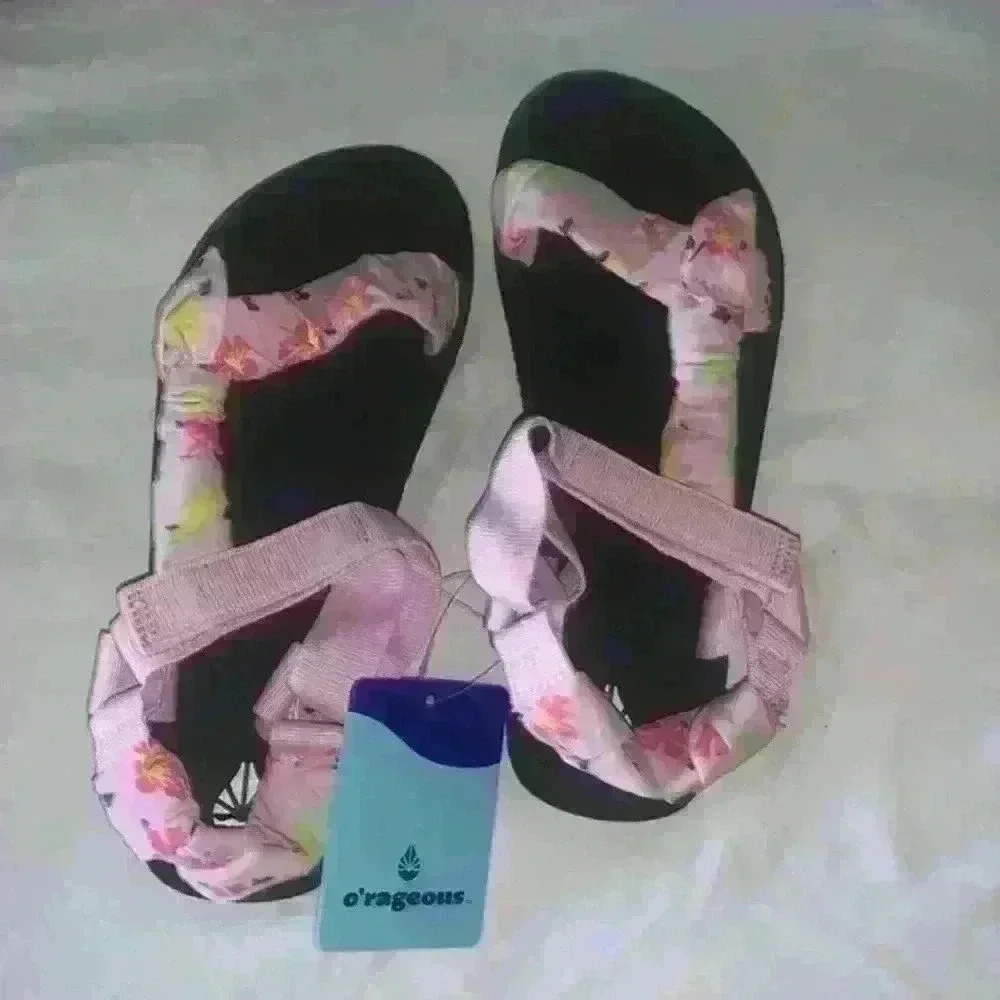O'Rageous Women's Bandana Print Sandals NWT girl 4